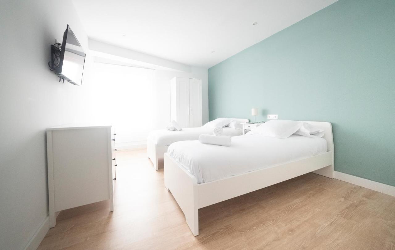 Apartamento Balbin IV Gijon Bagian luar foto