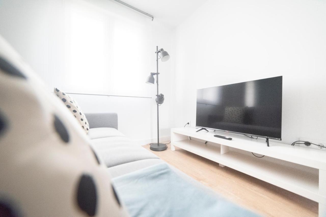 Apartamento Balbin IV Gijon Bagian luar foto